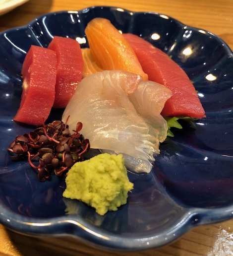 美味しいお刺し身です 刺身盛り合わせ